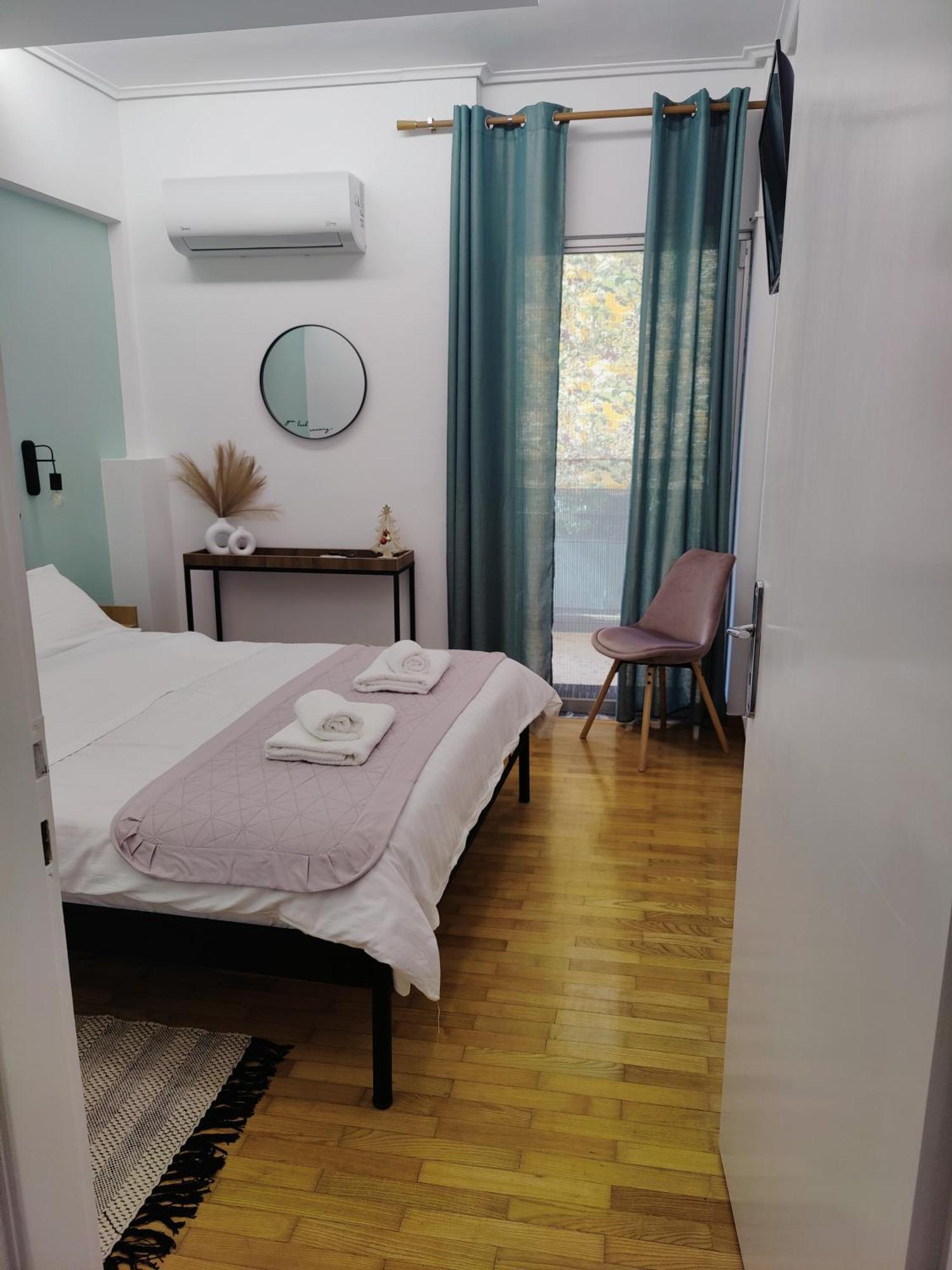 Adagio Apartment Kalamata Bagian luar foto